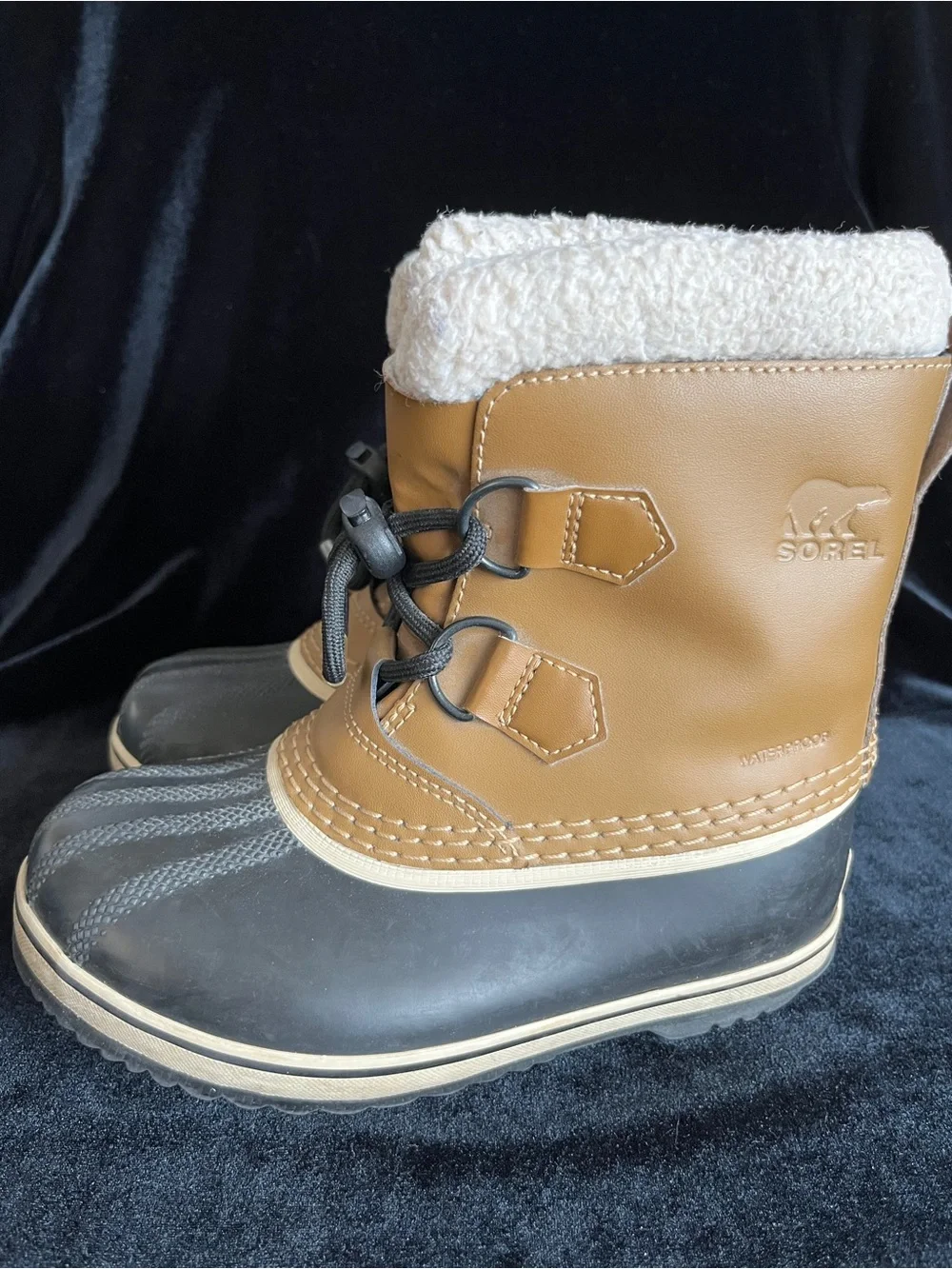 SOREL Youth Caribou Snow Boot Sz 13
